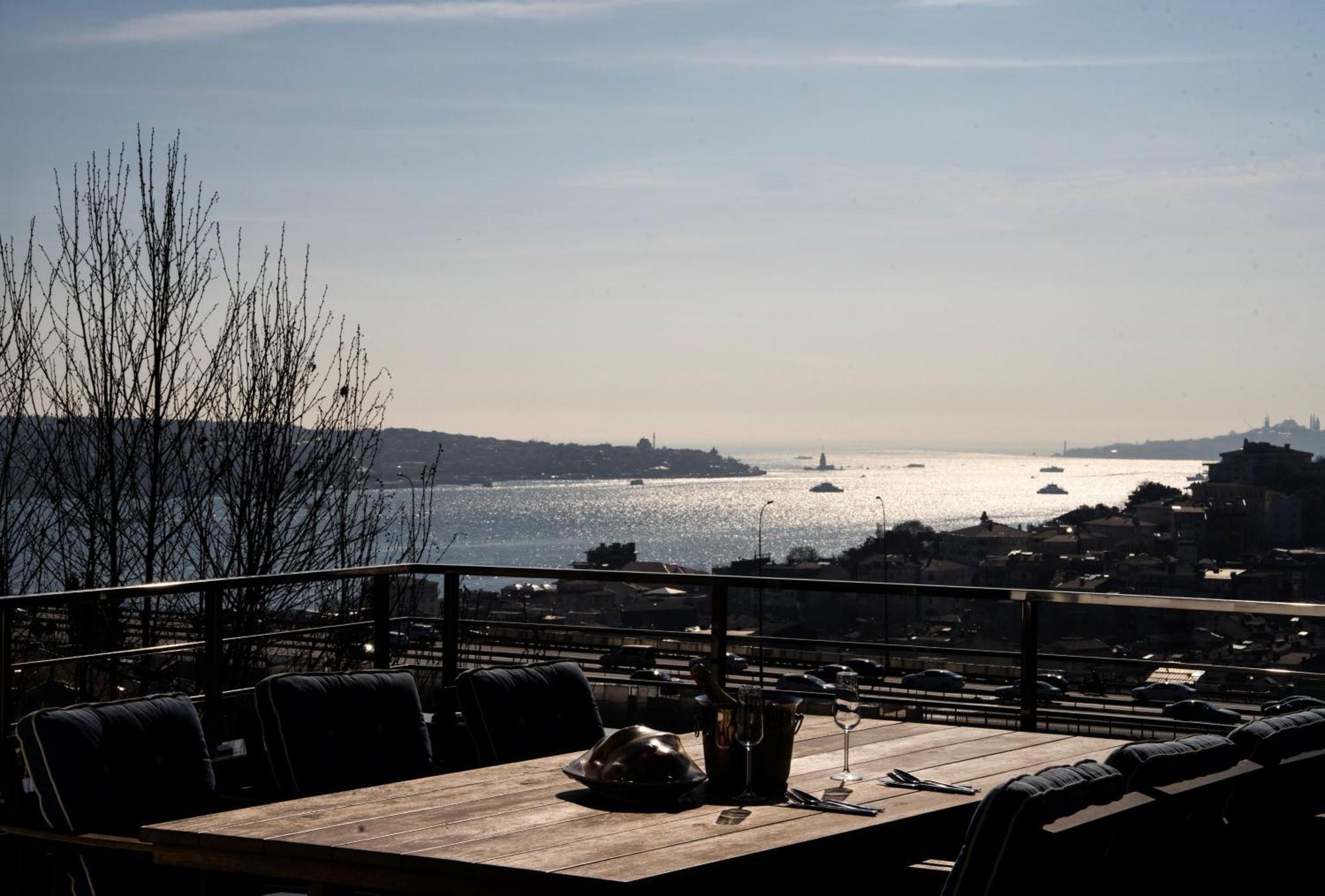 Hotel Mona Bosphorus Estambul Exterior foto